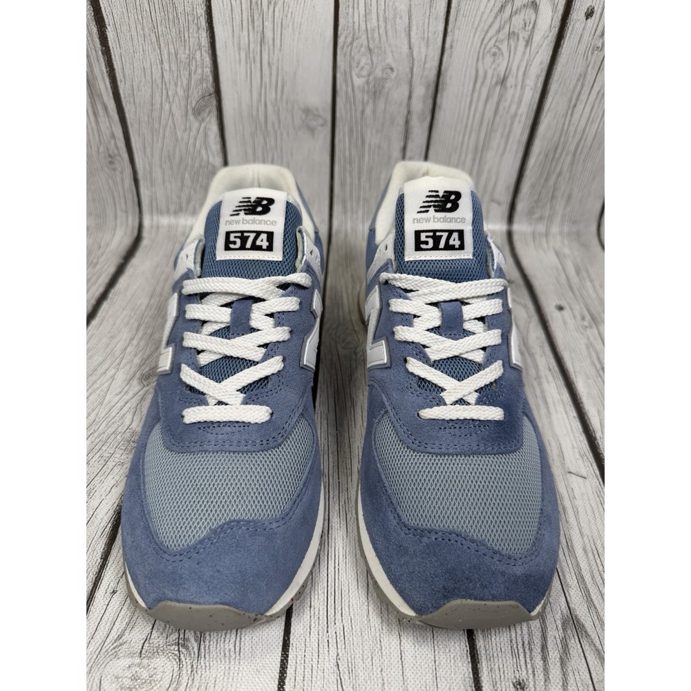 New Balance 574 Carolina Blue White U574FDG Men's Size 9.5 / Women's 11